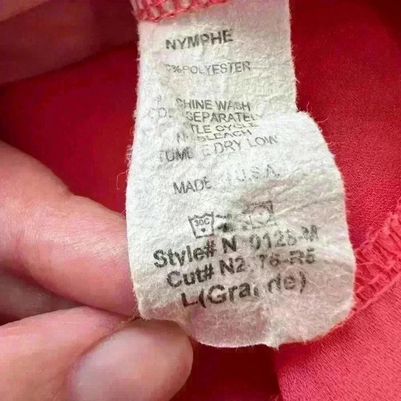 ✨Nymph brand Coral Red V-neck blouse with spaghetti straps size large. - Picture 6 of 9